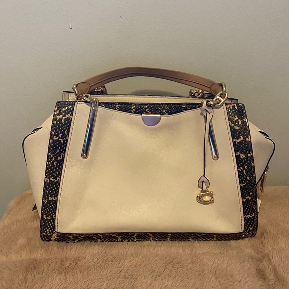 Coach purse - Picture 1 of 7